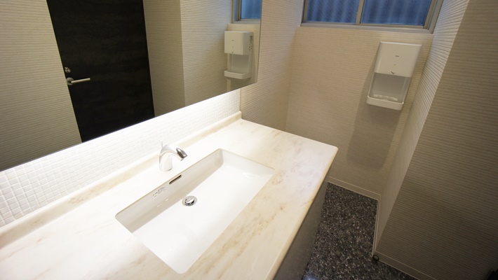 レンタルオフィス名古屋松原|トイレ|フルリニューアルの綺麗なお手洗い